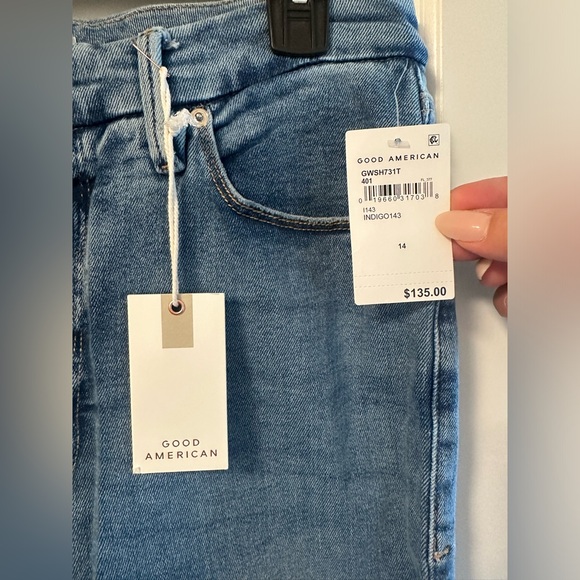 NWT: Good American Raw Hem Jeans - Picture 3 of 8
